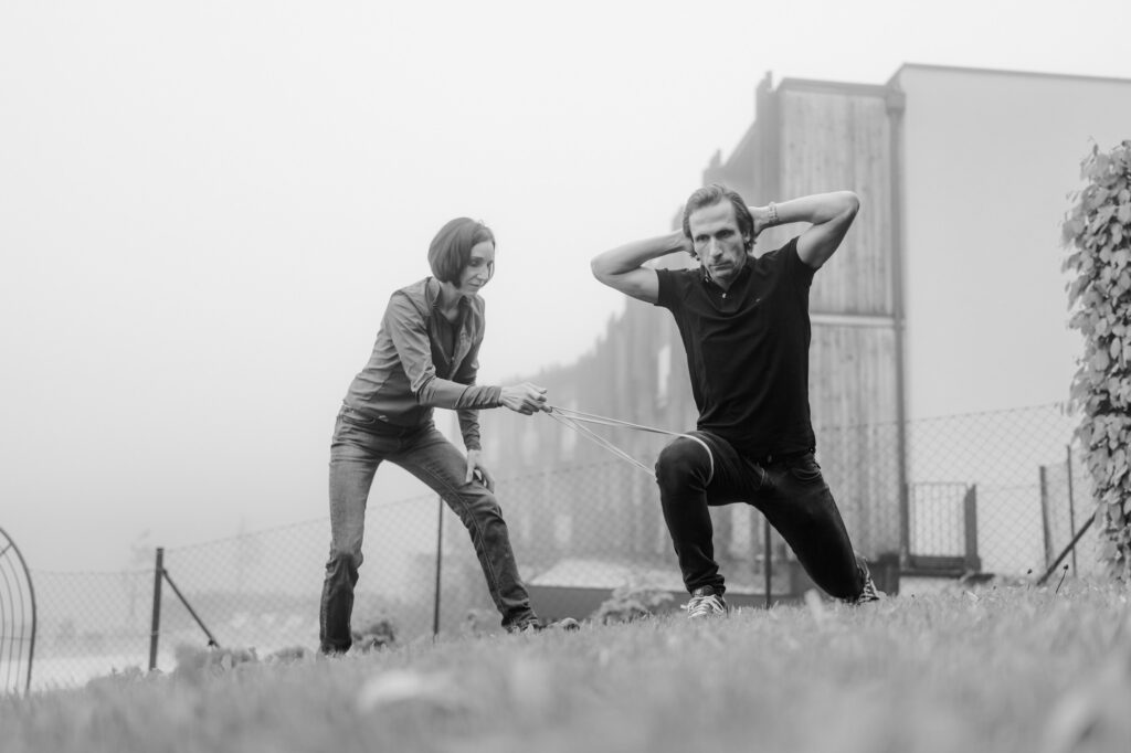 Neuro-Athletik, neuroathletik, Leibniz, Neurologische Hierarchie, Stabilität, Nasenatmung, Sensorik; chronische Schmerzen; Beweglichkeit; Sturz-Prophylaxe, Reha, Leistungssteigerung, Leistungsoptimierung, Gesundheit; Sofortige Wirkung